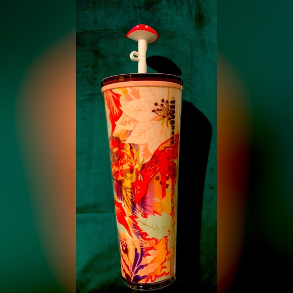 Starbucks Kitchen 222 Holiday Starbucks Tumbler With Straw And